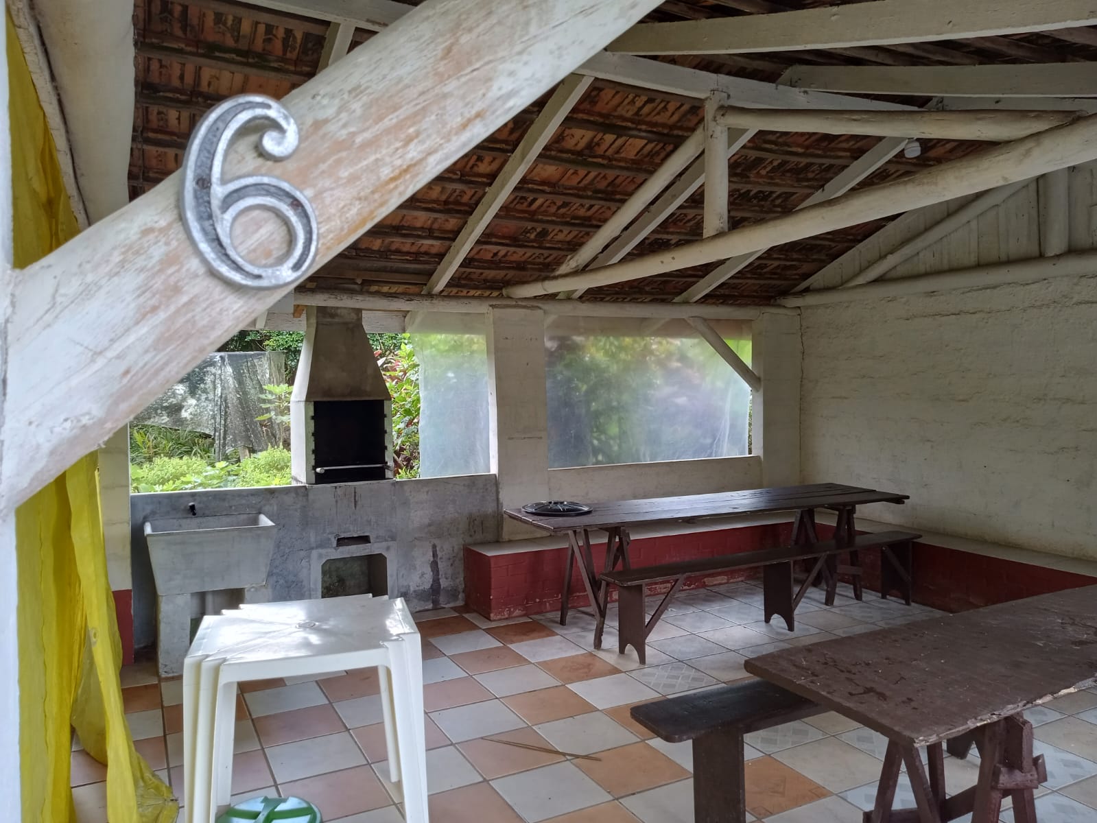 foto 3 - quiosque 6.jpg